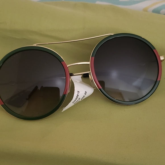 Sold - Picture 1 of 4